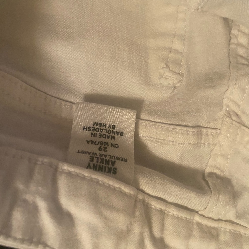 Woman’s Jean bundle - Picture 4 of 5